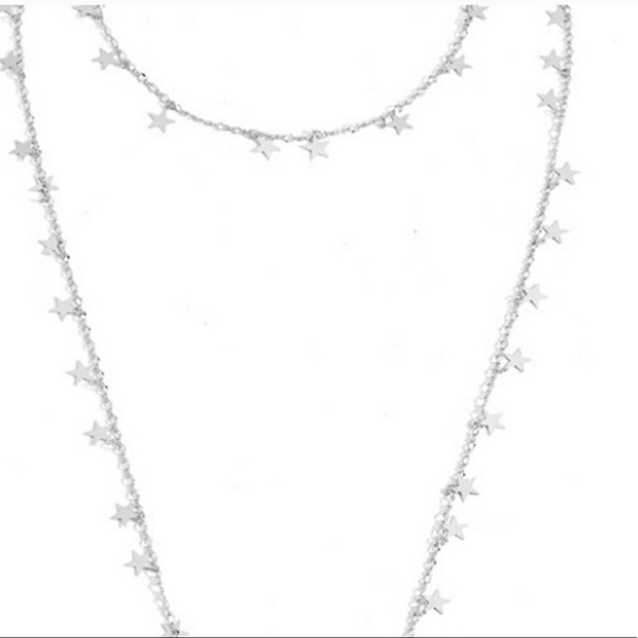 MEGA SALE! Star layered necklace✨ - Picture 4 of 4